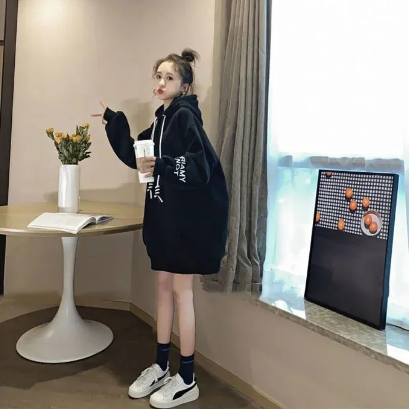 Winter Clothing Drawing - فستان بغطاء للرأس من الصوف Y2K